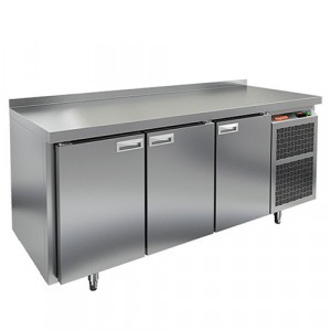 Стол холодильно-морозильный HICOLD GN 11/TN-1/BT