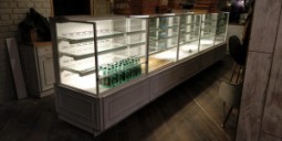 Витрина для кафе, ресторана и бара SOUL 938